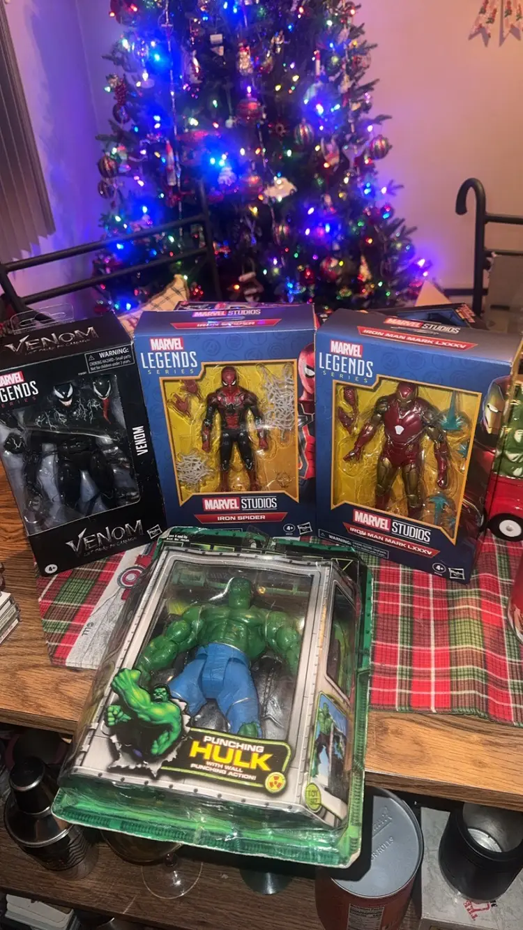 4x Marvel Legends 2002 Hulk Packaging In Rough Shape, Venom, Iron Man & Iron Spider Man All Perfect Conditions From 22-2024