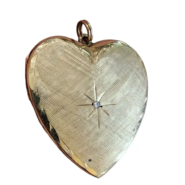 14kt Vintage 1960s Heart Locket With Diamond (A1639)