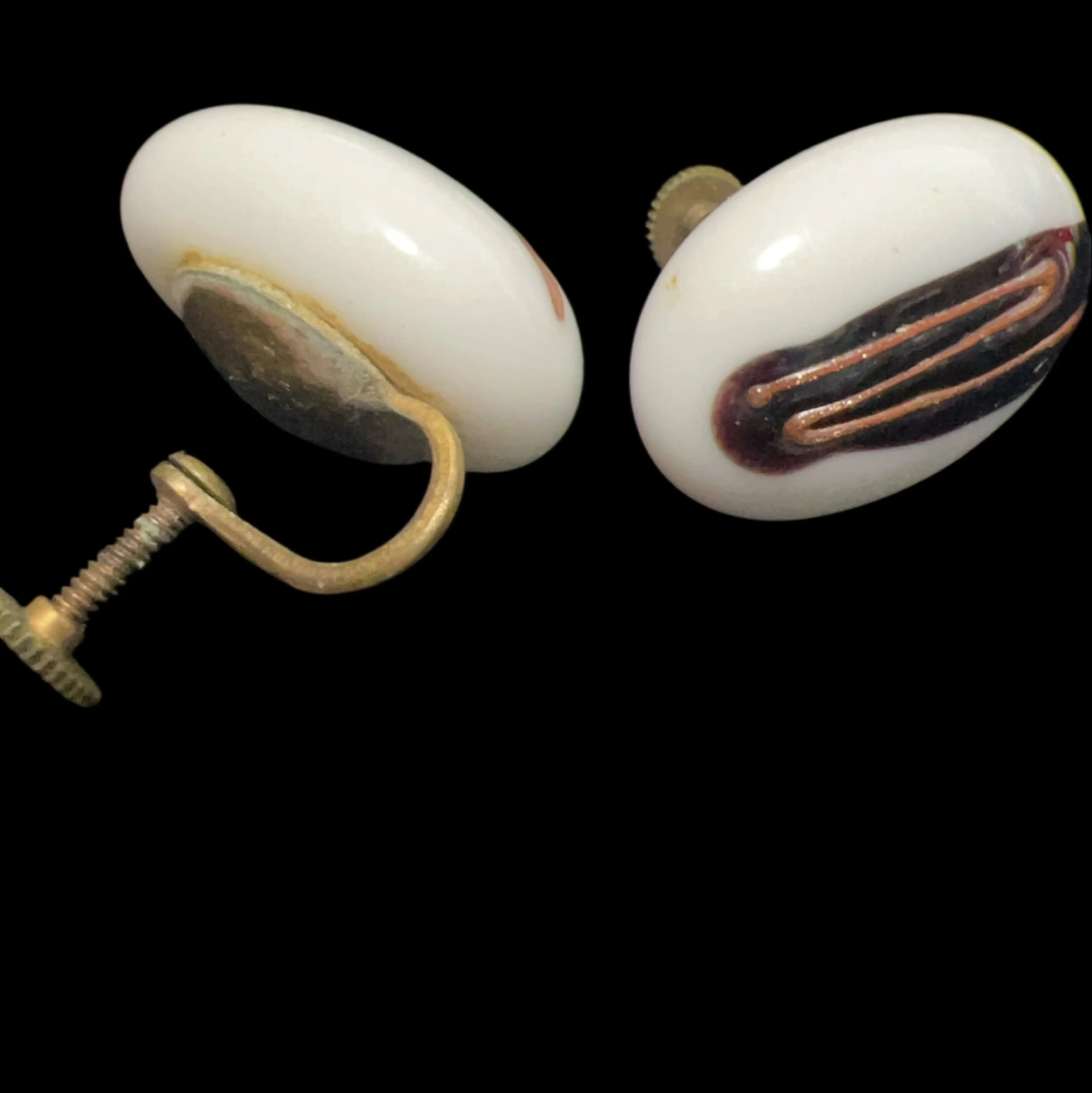 Image 4 of 4