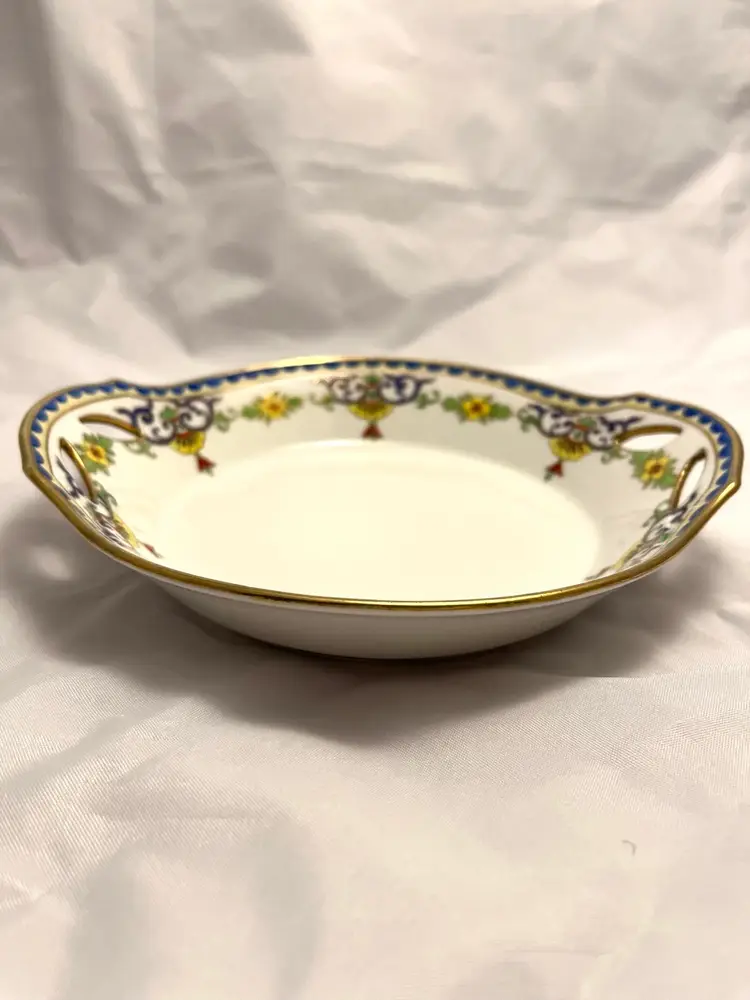 Hand Painted Nippon Bowl with Reticulated Handles, Floral, Vintage EUC