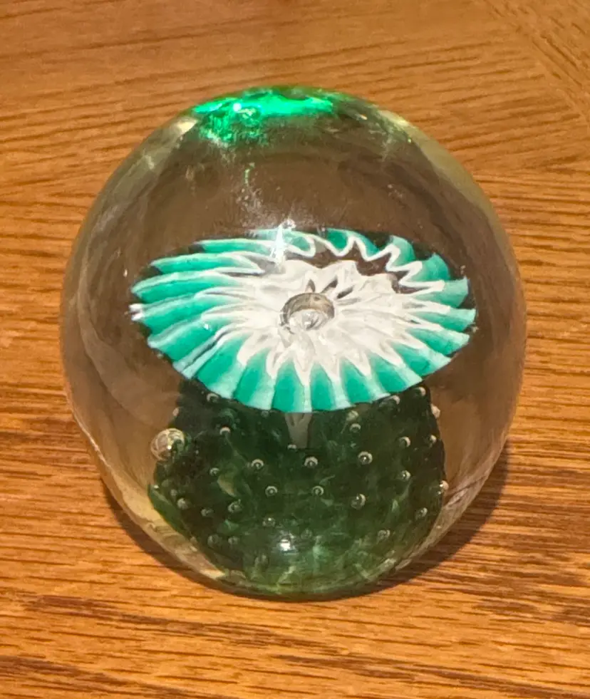 Murano Glass PAPERWEIGHT Fratelli Toso Clear Green White Controlled Bubbles 2.5”