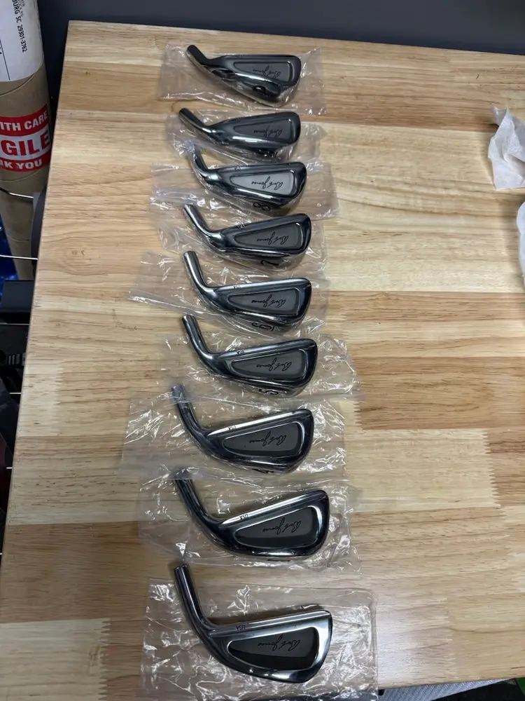 #01 - Brand New Old Stock Bobby Jones Edition Callaway Edge Iron Heads 1iron, 3-PW