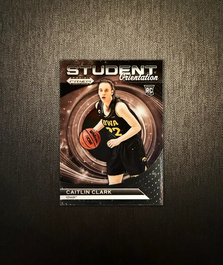 CS4 - Auc-17 / Caitlin Clark - 2024 Panini Prizm WNBA - Student Orientation / #22