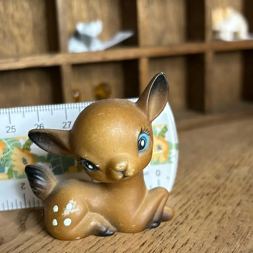 Vintage Deer Fawn Big Eyes Celluloid Plastic Figure Miniature 1.5” Mini