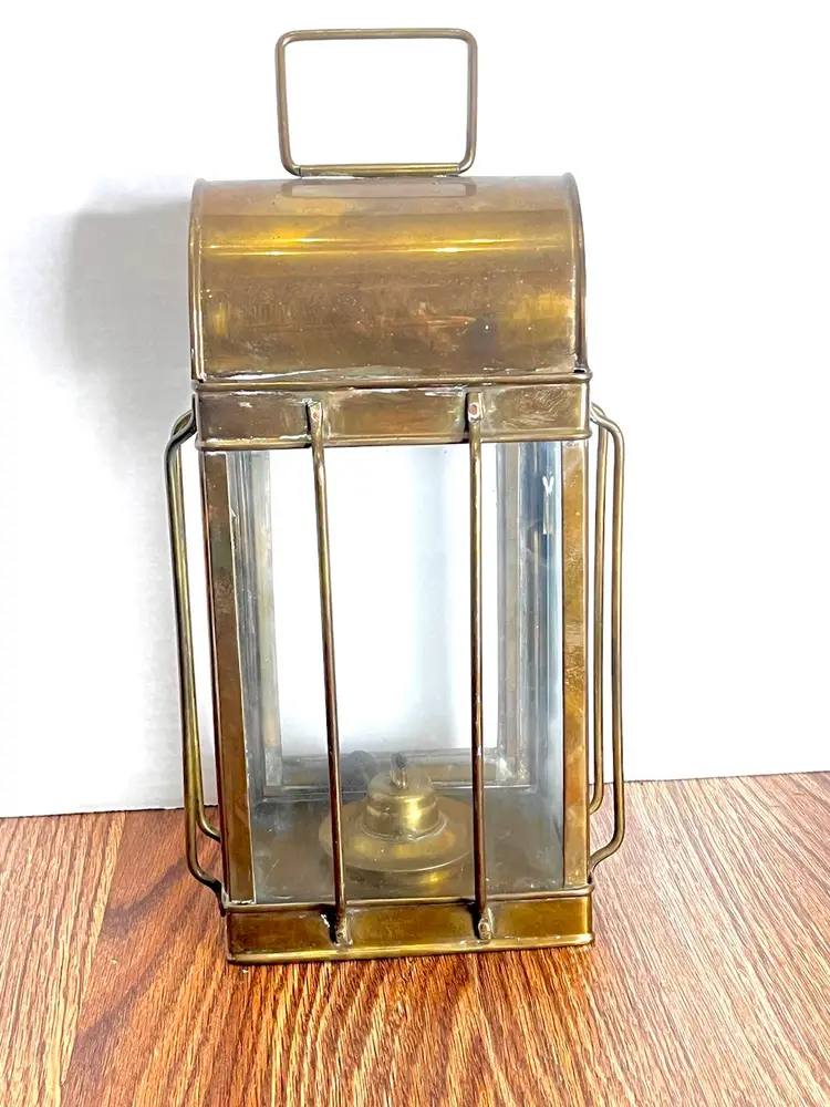 Antique Brass Portable Oil Lamp