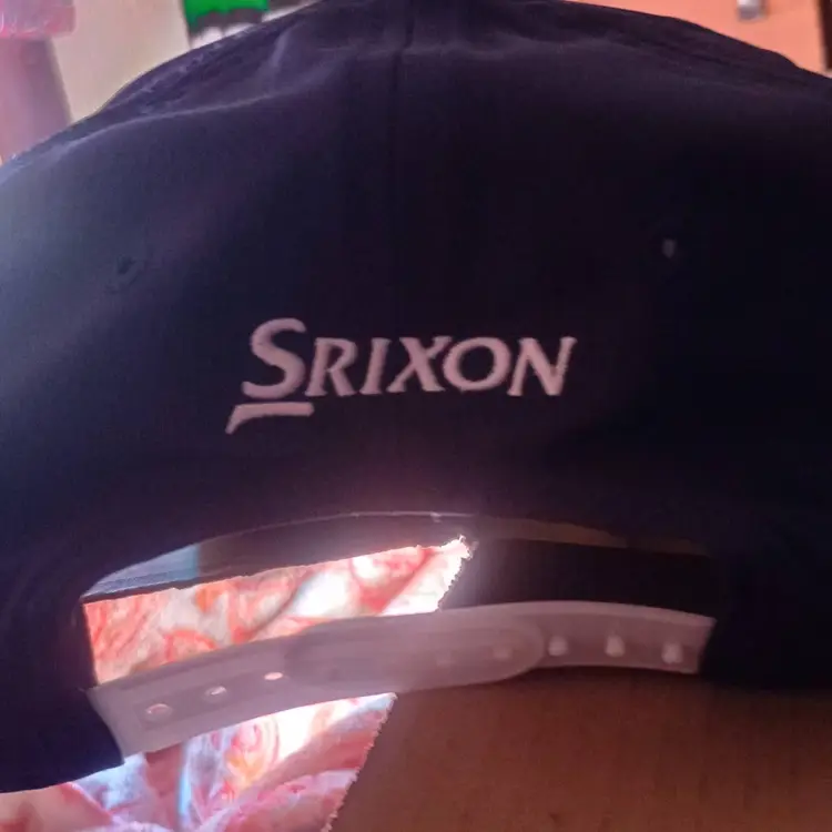 SRIXON HAT