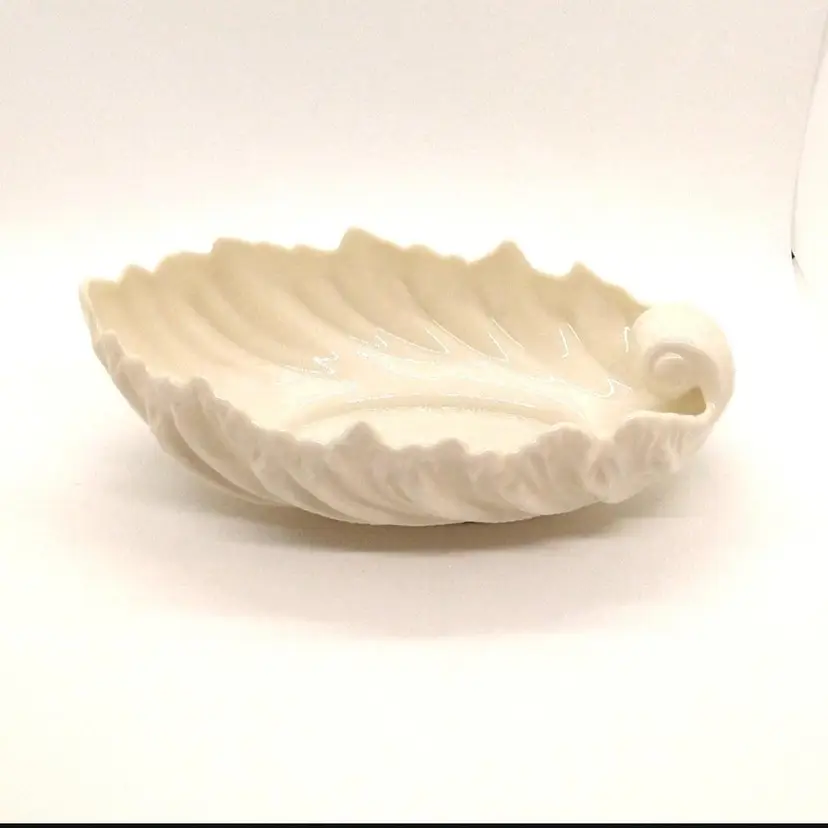 Vintage Lenox Acanthus Leaf Dish Cream Color