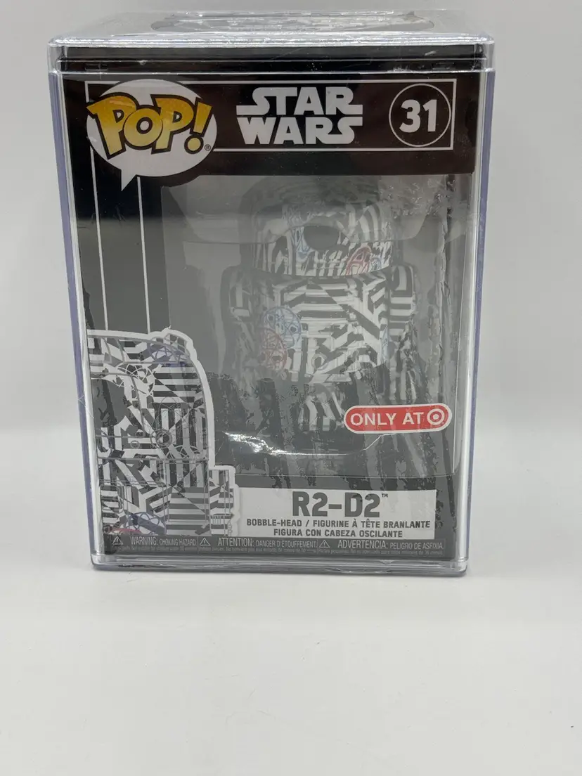 Funko Pop! Star Wars - R2-D2 #31 - sealed W/Hard Stack - Target - NIB