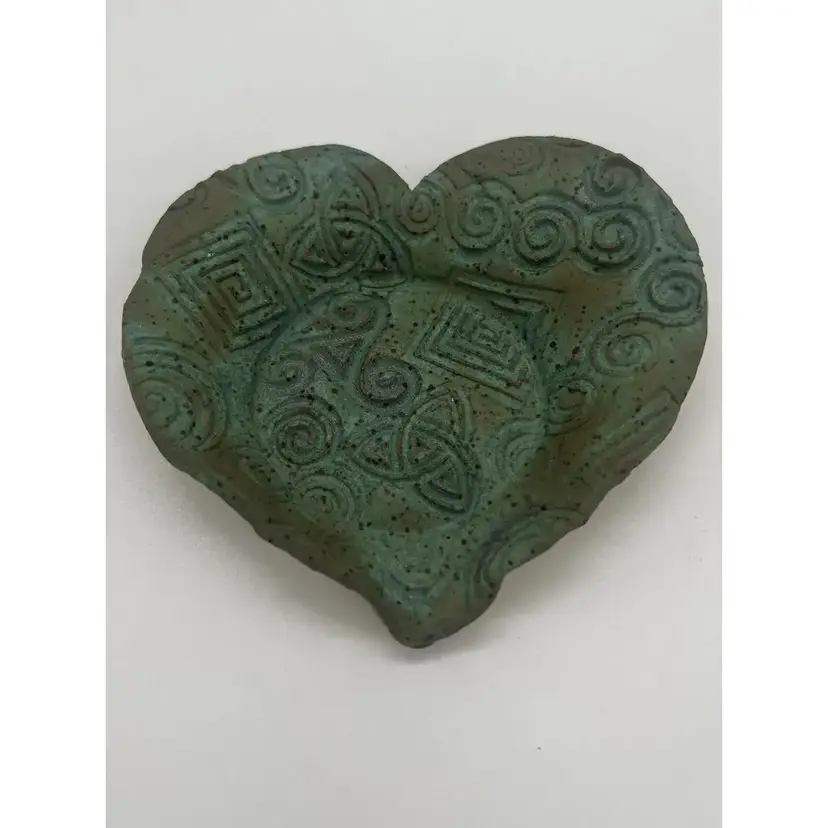 Heart Shaped Art Pottery Green Textured Celtic Knot Candler Holder Trinket Dish