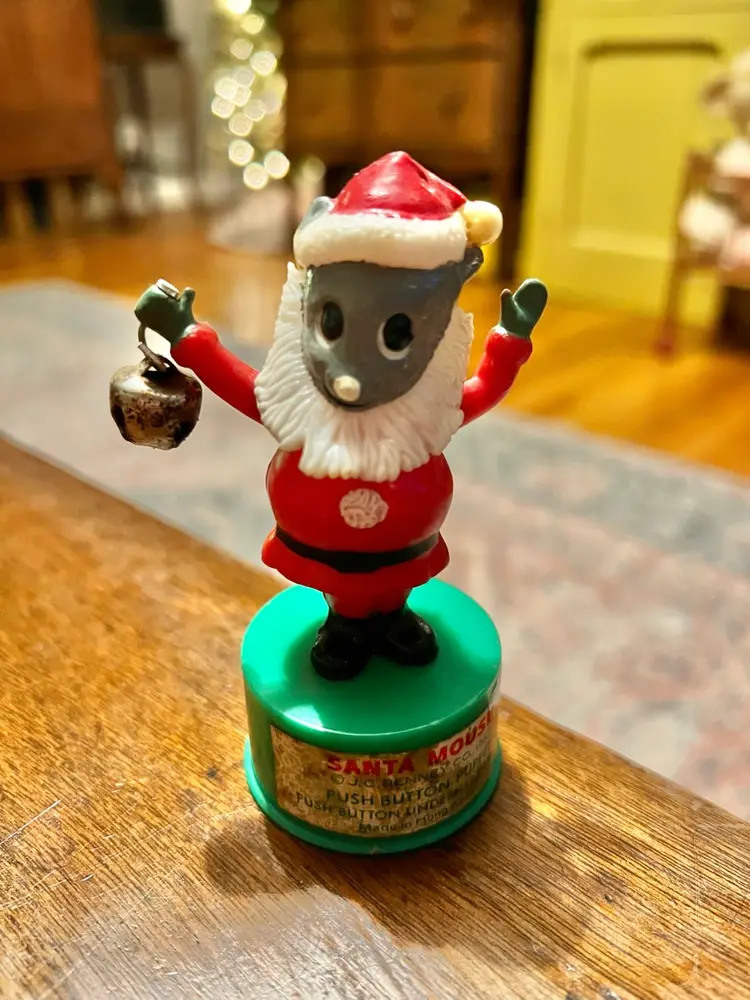Vintage JC Penny Santa Mouse Push Button