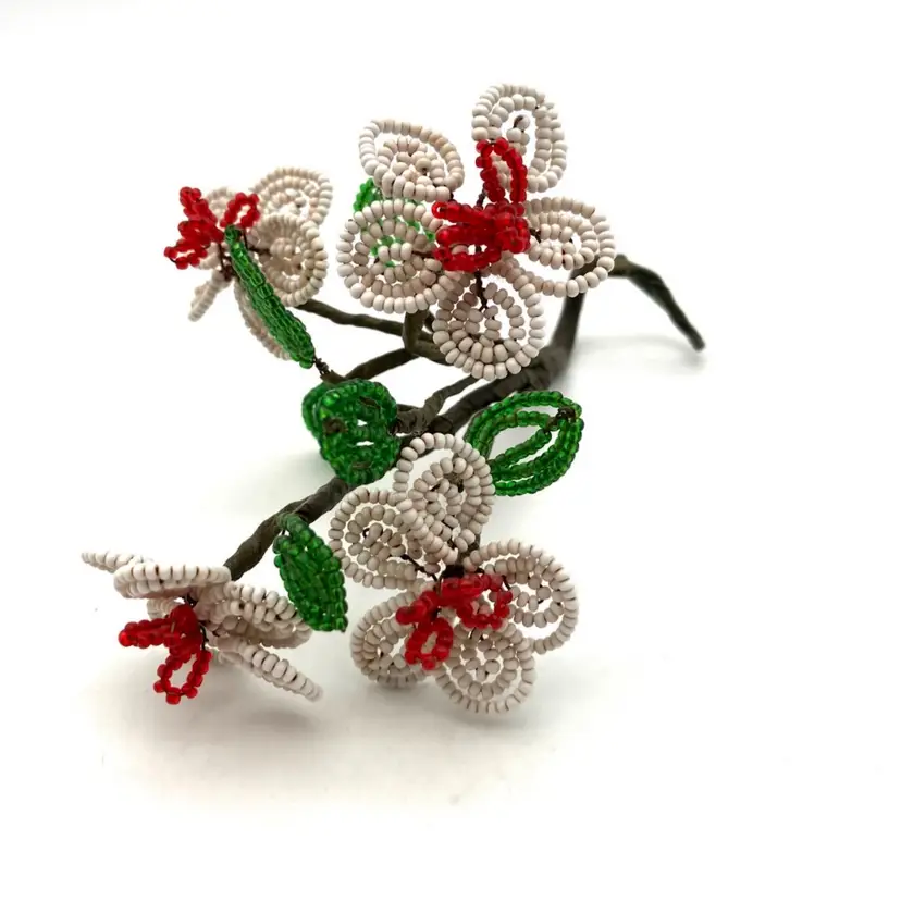 BIN - Vintage Beaded Flowers For Bud Vase Display.