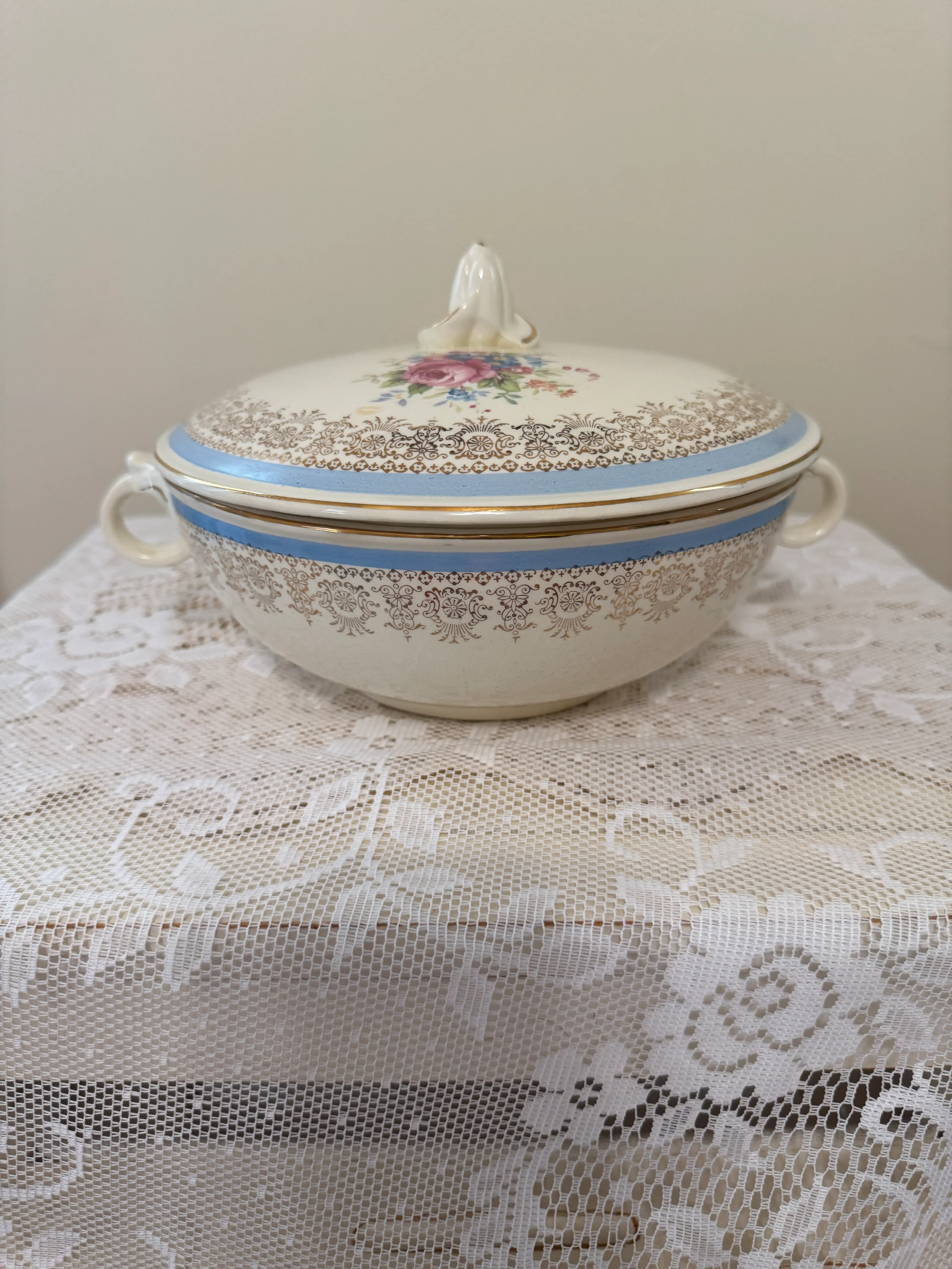 Image 1 of 5