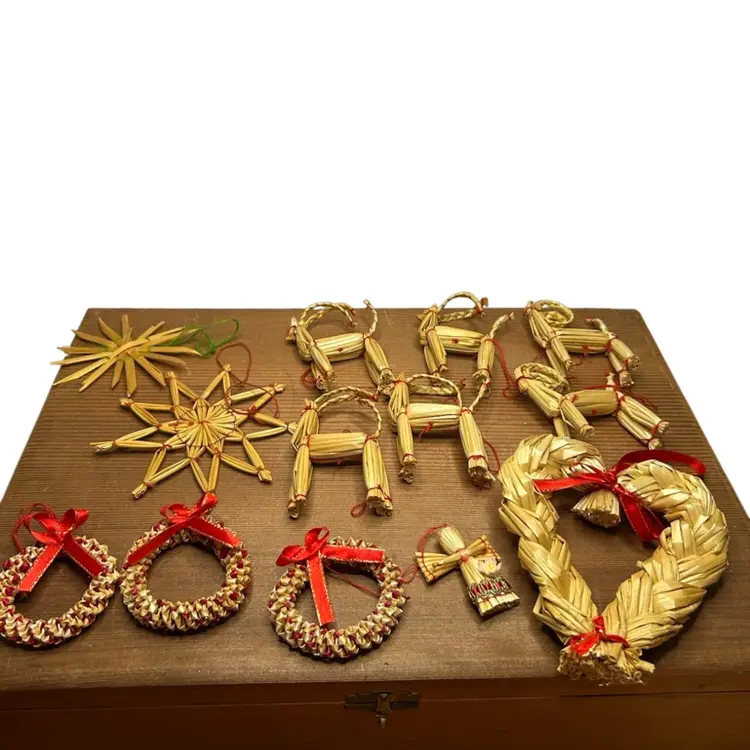 14 Total Vintage Handmade Scandinavian Straw Ornaments Sizes Varied @2”-5”