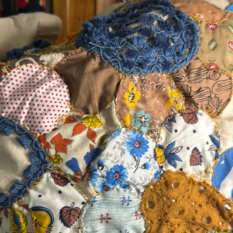 Upcycled Canvas Bag With Quilt Circles