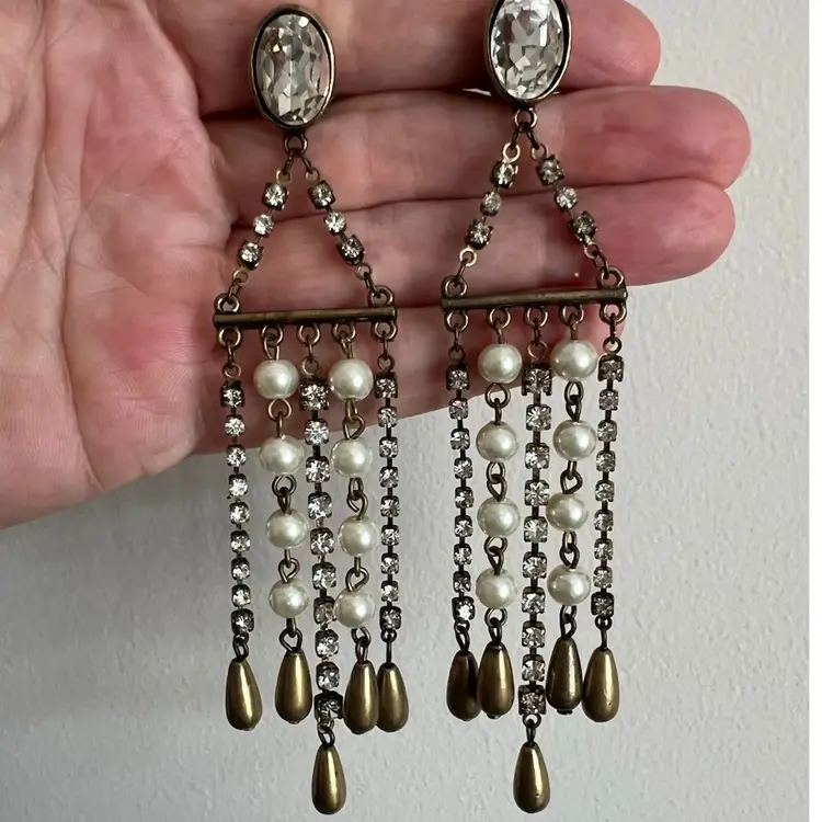 Vintage Brass Faux Pearl Dangle Cha Cha Clear Rhinestones Clip on Earrings #ofc-3