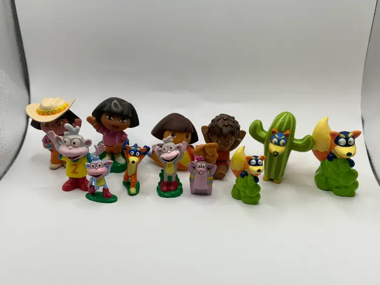 12 Assorted Dora the Explorer Figures Toys