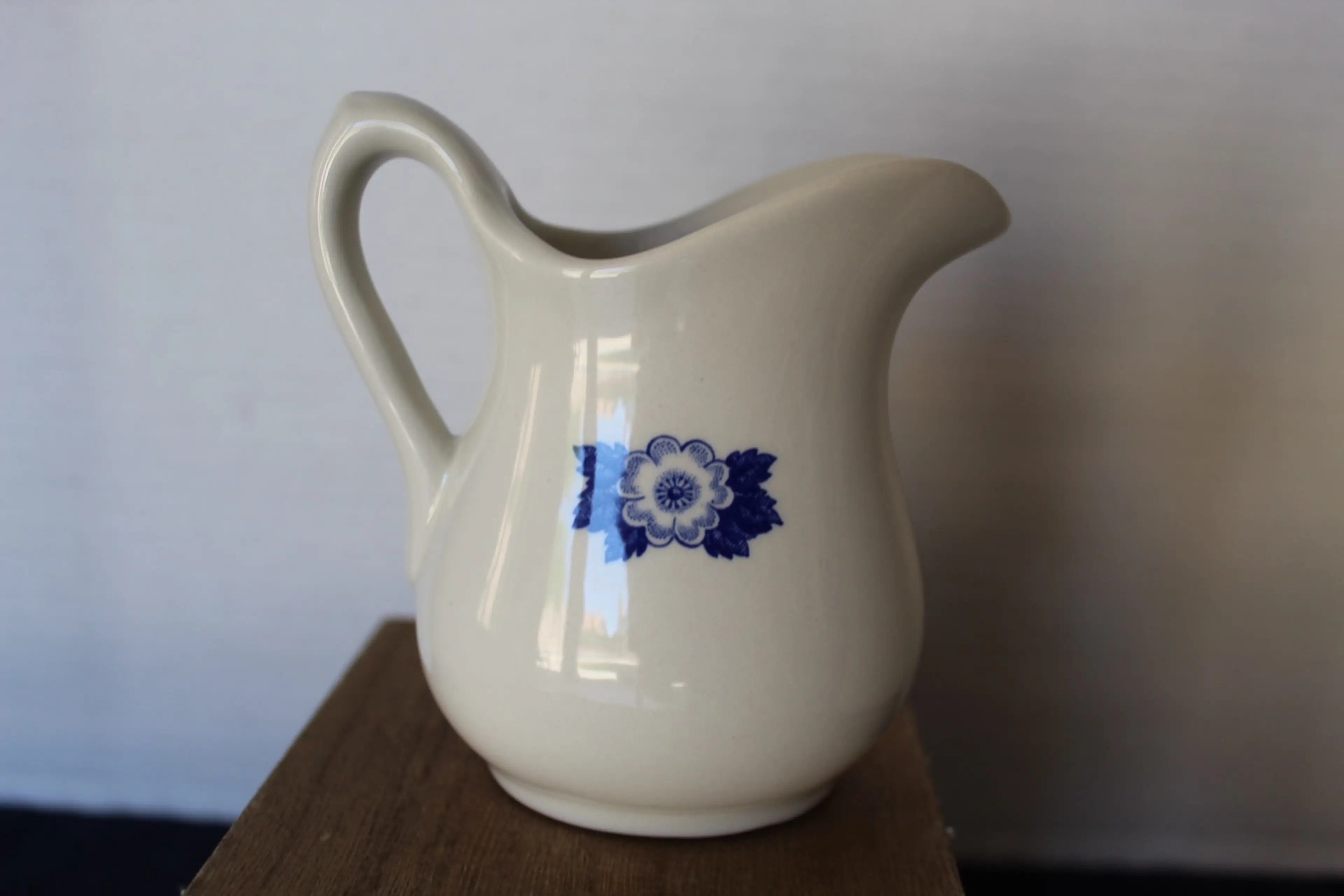 Image 4 of 12