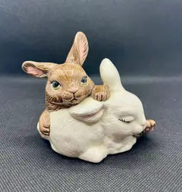 Vintage Ceramic Hand Painted Snuggling Bunnies Figurine Easter Decor , Bunny Rabbits
