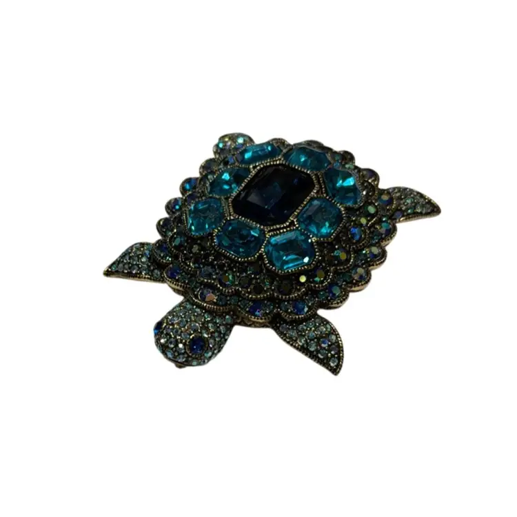 Rare Heidi Daus “Turtle Treasure” Brooch - 3” X 2.5”