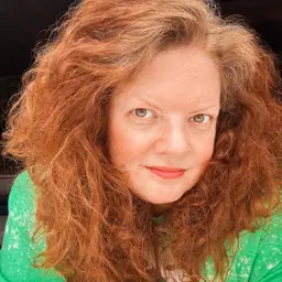 VanessaGail_Collecting_Cousins