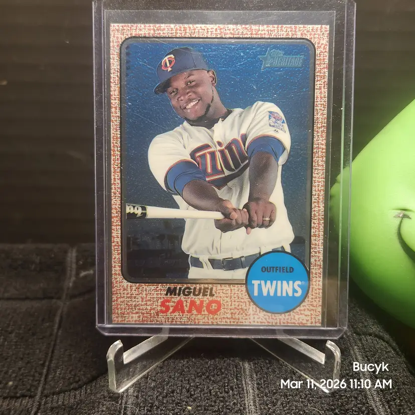 2017 Topps Heritage Chrome - Miguel Sano Minnesota Twins 094/999