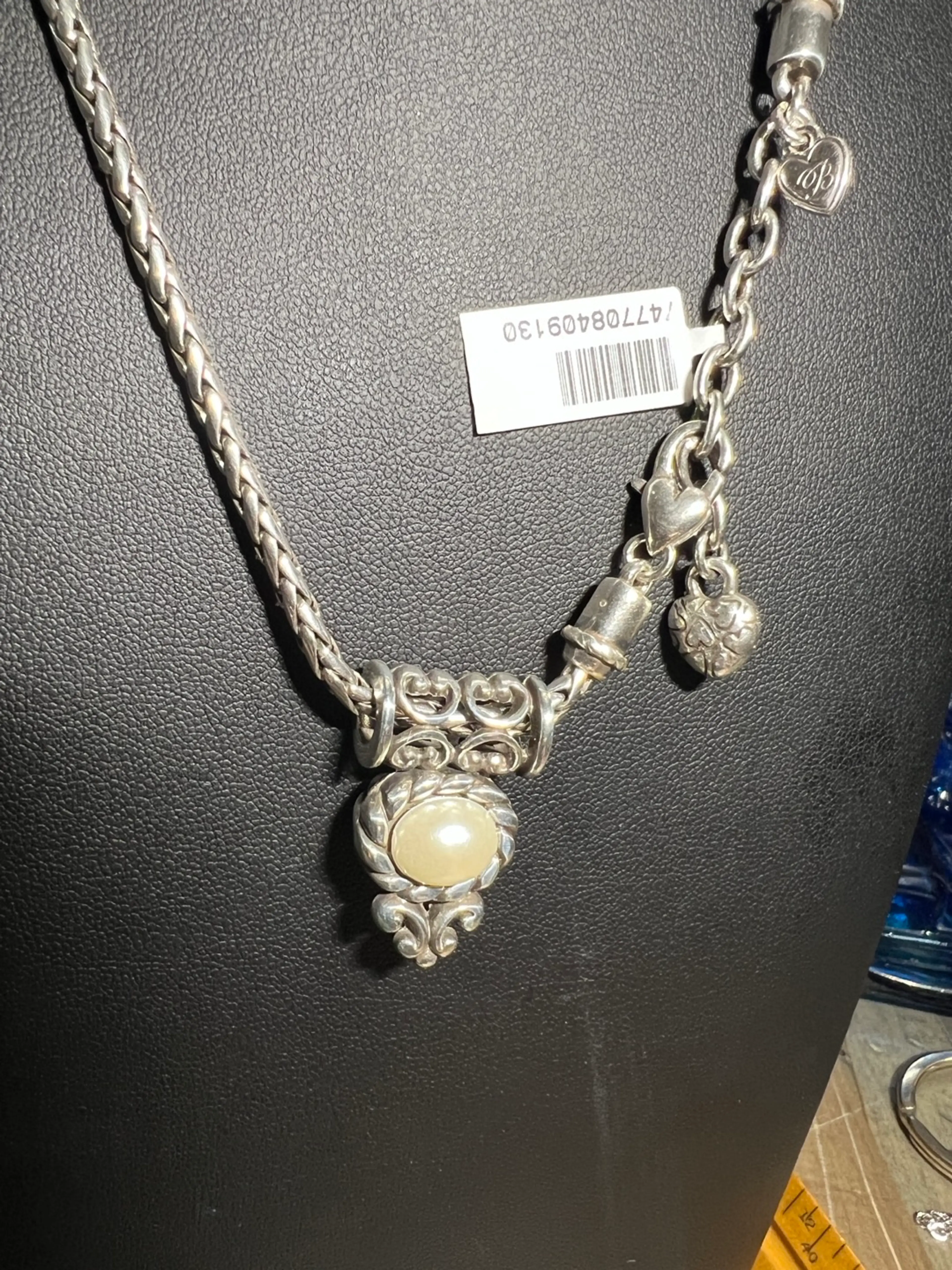Image 3 of 5