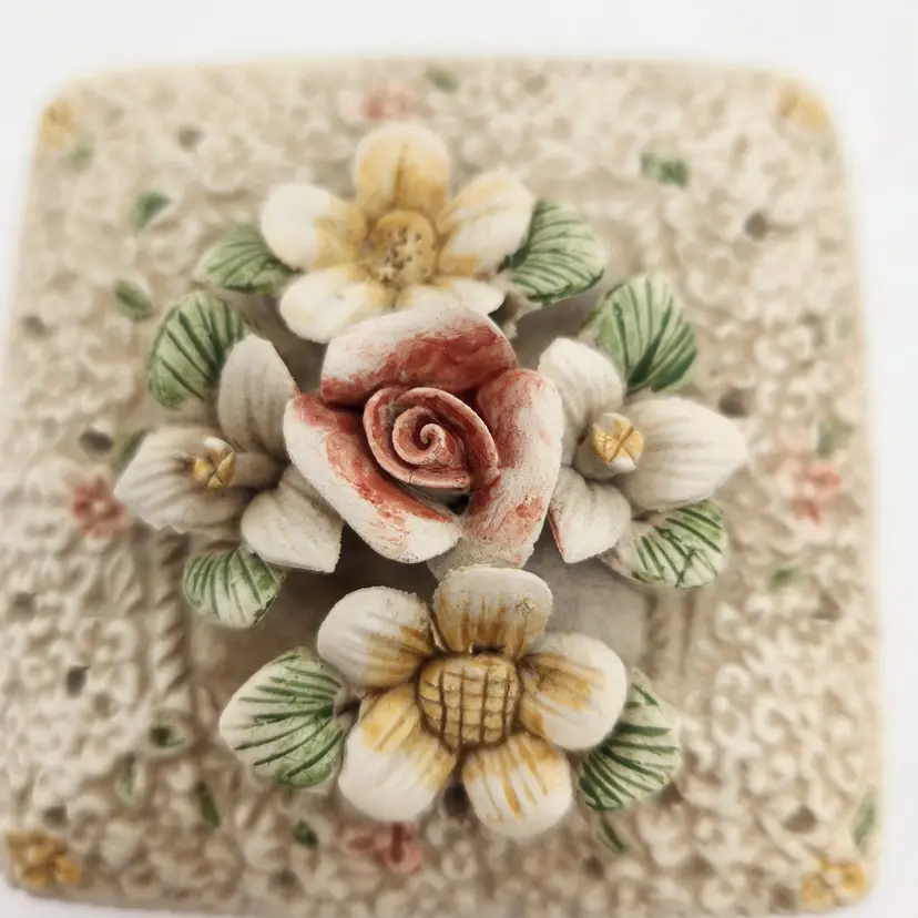 Vintage Floral Ceramic Trinket Box 3D Lid Flowers Reticulated Cottagecore Boho