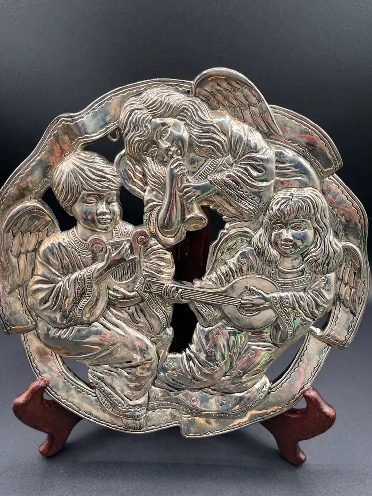 **Godinger Silver Plated Round 3 Curb Angel Wall Decor Trivet 9”