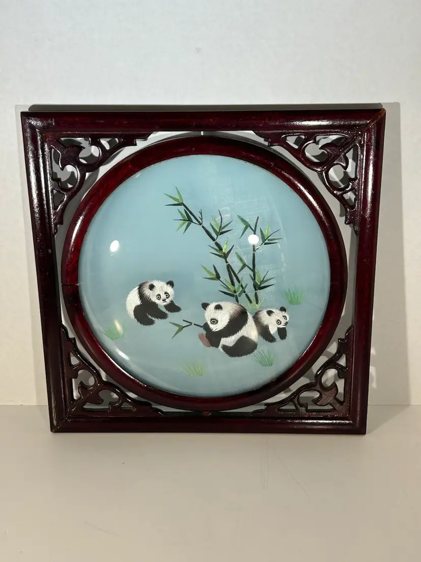Double sided pandas and bamboo silk thread, moving round picture in wooden ornate frame