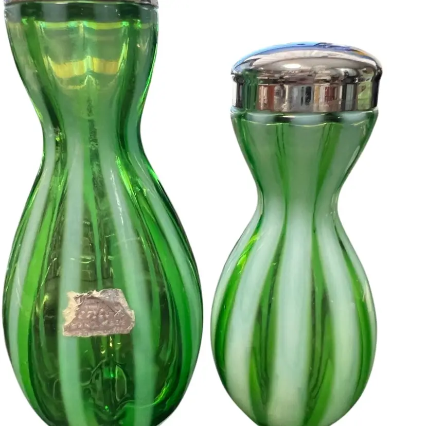 Rare With Fenton Sticker, Vintage Fenton Art Glass lime green opalescent stripe salt And Pepper Shaker Set