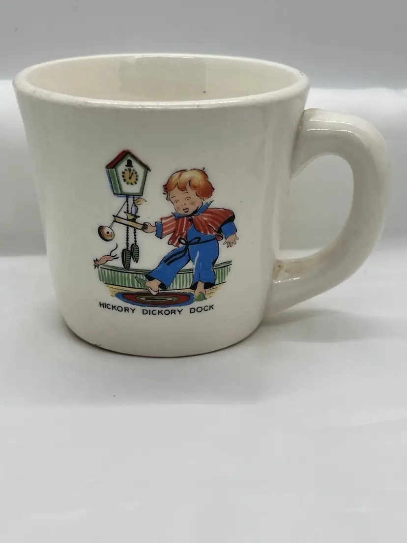 #2057B Vintage HICKORY DICKORY DOCK Ceramic Children's Mug, USA