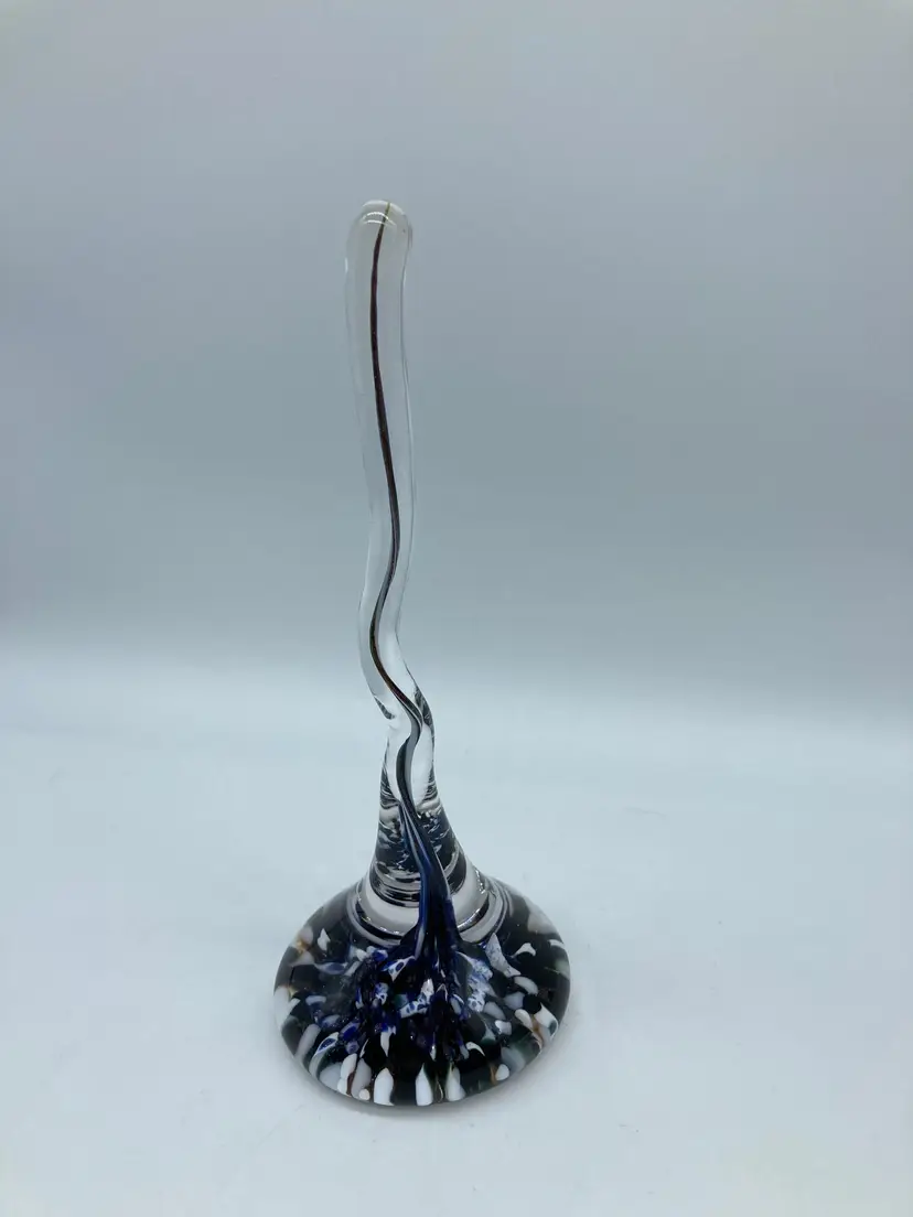 Long Tail 'Kiss' Glass Paperweight