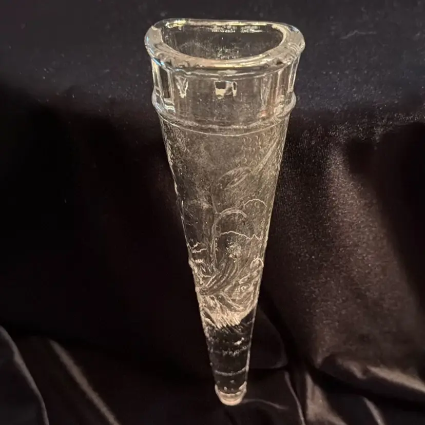 Stunning, Rare Vintage Pressed Glass Automobile Bud Vase