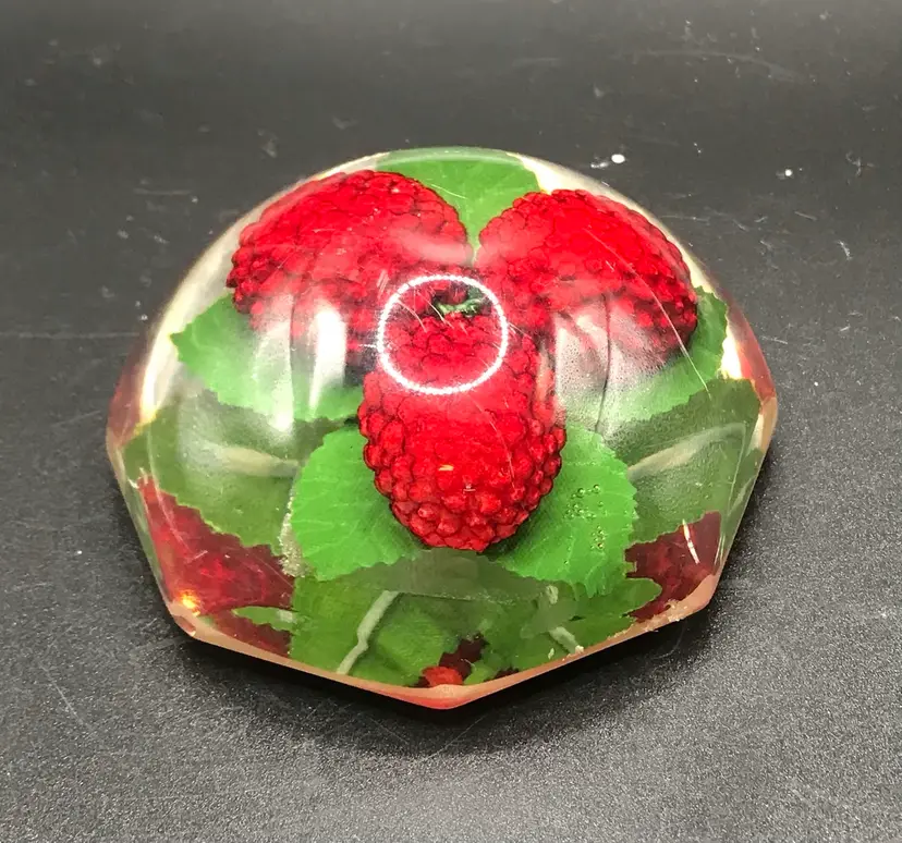 Vintage Lucite Berry Paperweight Dome Strawberries Raspberries Fruit Clear 3"