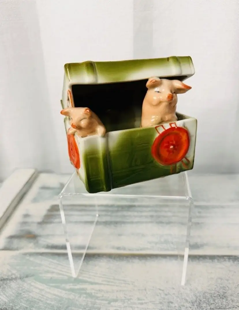 Antique Victorian Germany Porcelain Figurine Fairing Pink Pigs in Box