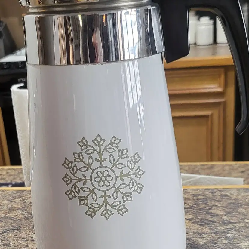 Rare Vintage CorningWare Percolator "Avocado Green Medallion" 9 cup stovetop model **READ