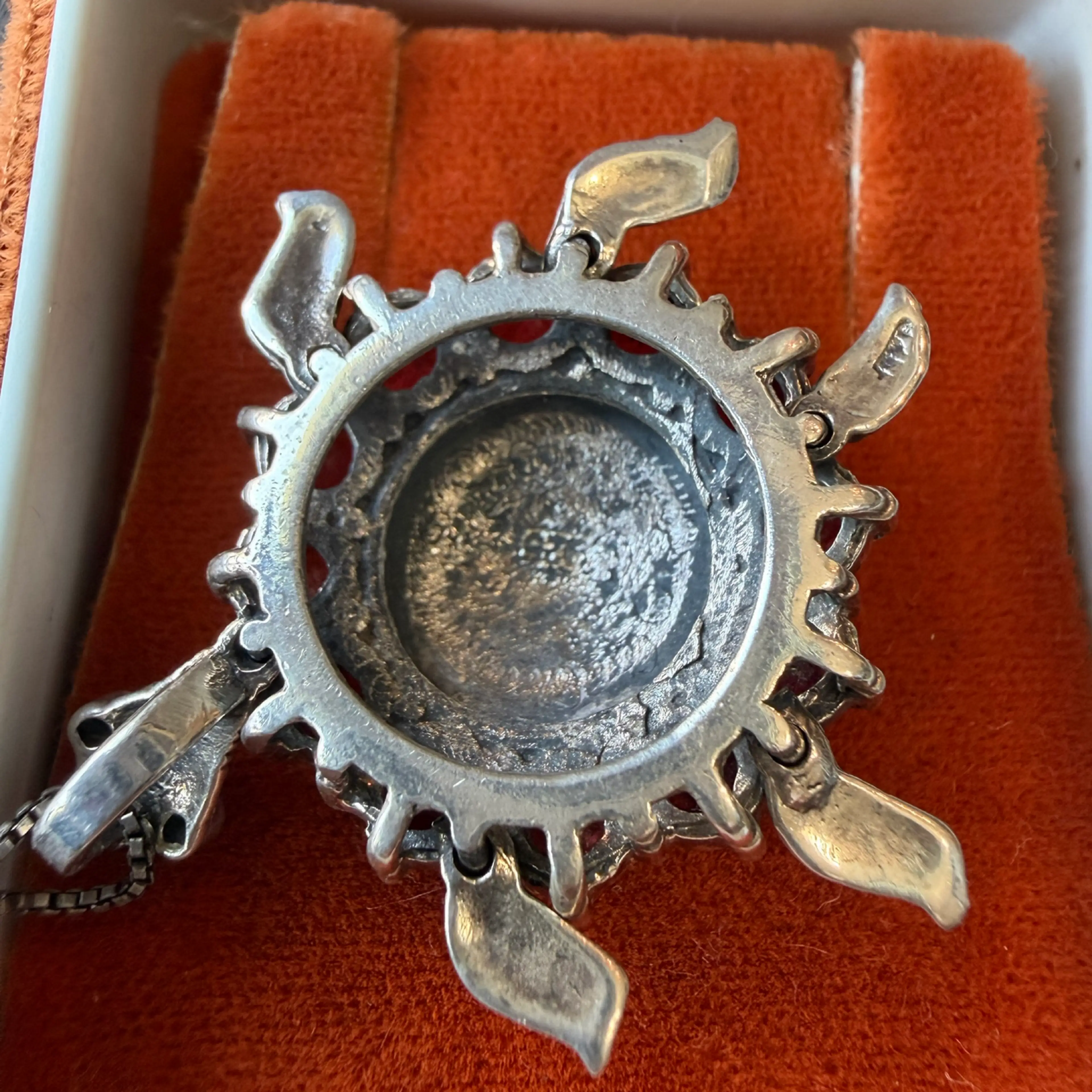 Image 4 of 7