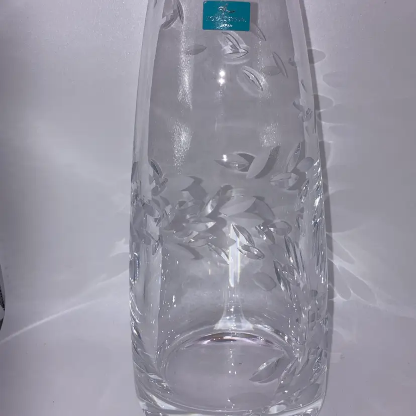 Hoya Crystal Japan Vase! 8” Tall!