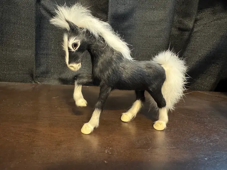 Real Fur Horse figurines