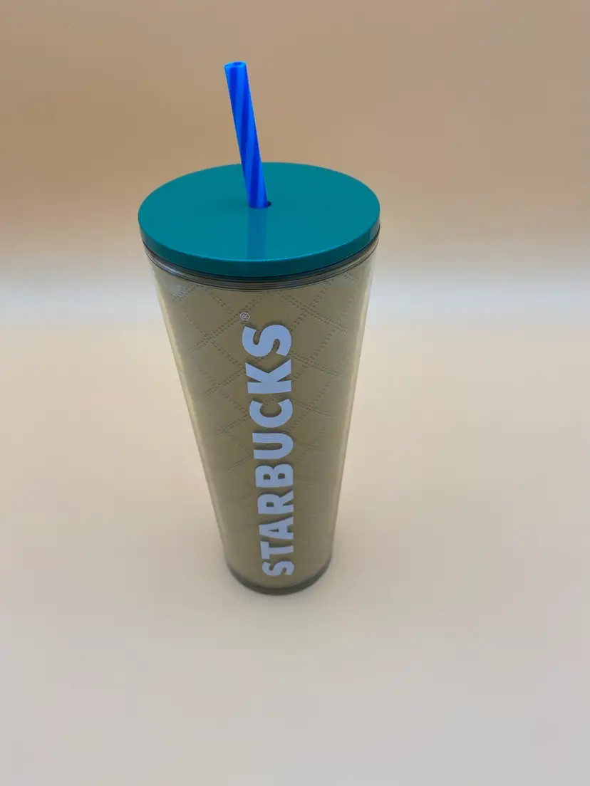 Starbucks Gold Quilted Pattern 24 oz Tumbler w/ Green Lid & Blue Straw - New