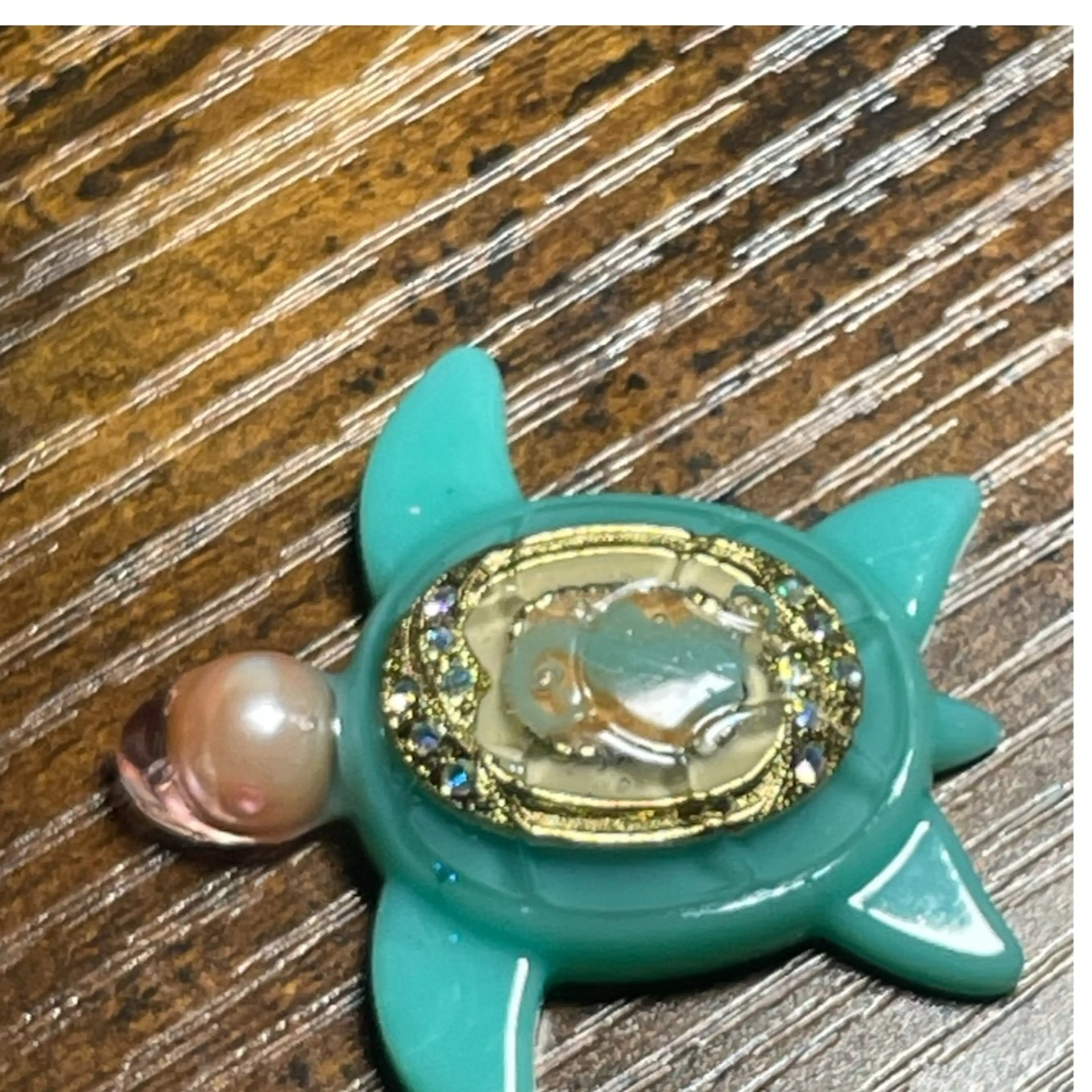 Image 2 of 18