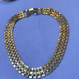 Coro 
15 Inch Gold Town, Thick Chain Necklace