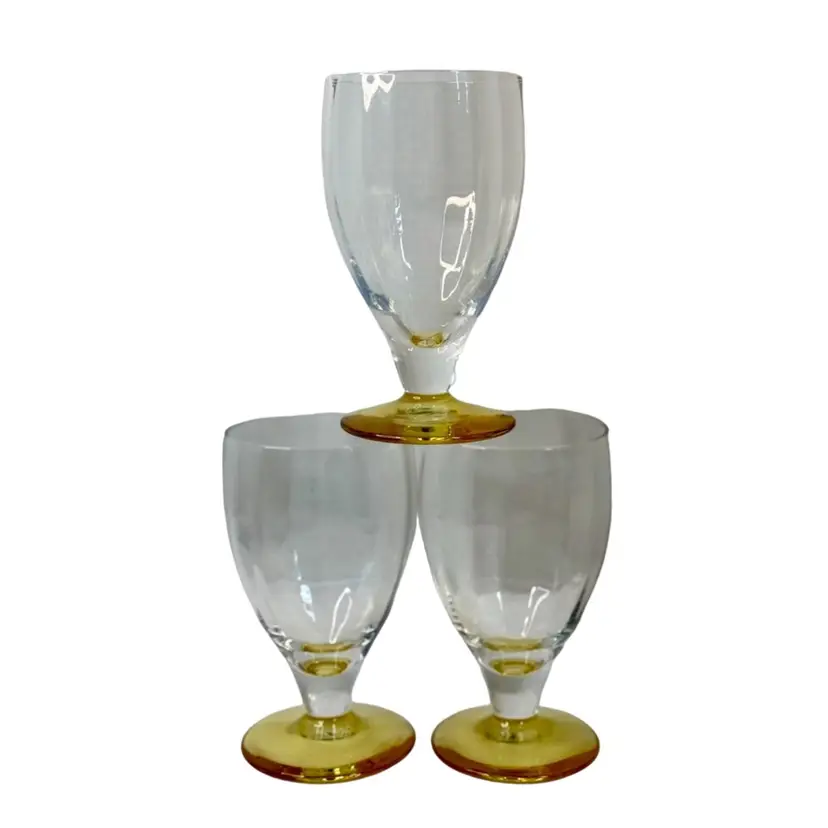 Vintage Wine Glasses Clear Vertical Optics Light Amber/Yellow Base 
5.25” T 8oz
