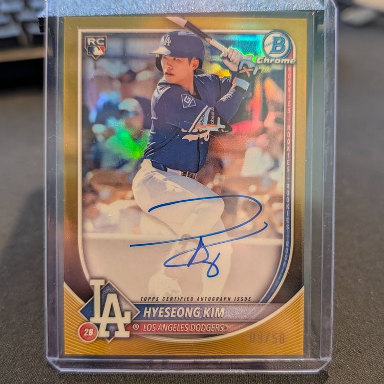 2025 Bowman Chrome Hyeseong Kim True Gold Auto 9/50 - Los Angeles Dodgers