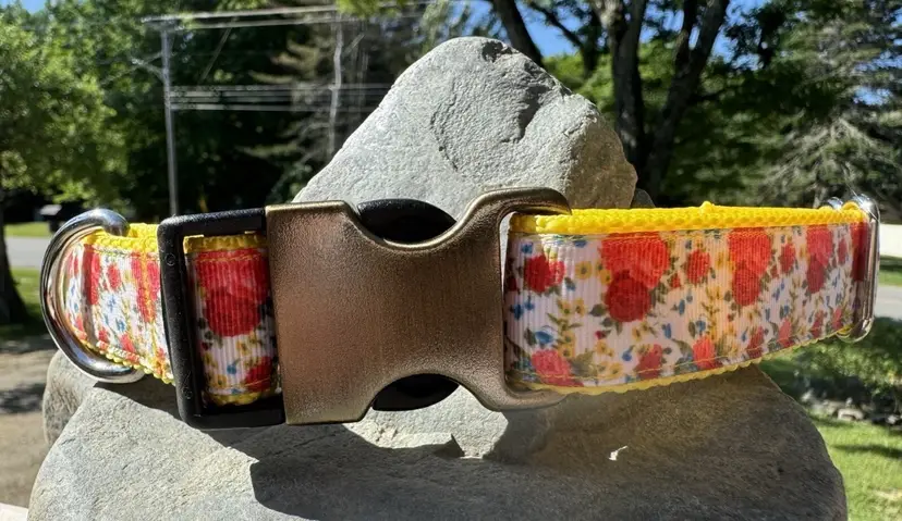Dog Collar Yellow Flowers Large Handmade Heavy Duty NEW