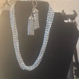 Sarah Coventry Necklace Set