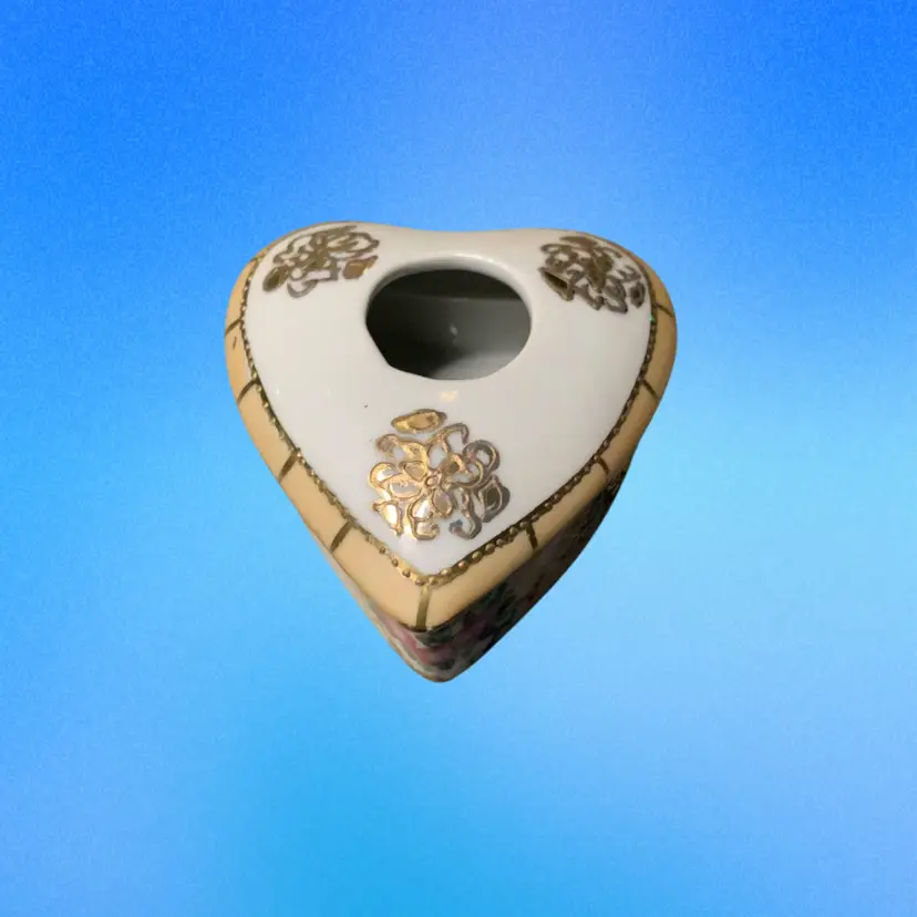 24. Antique Nippon Heart-Shaped Hair Receiver
