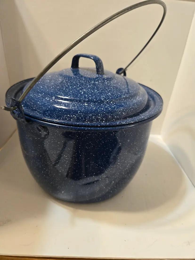 Vintage Blue Speckled Enamelware Pot with Lid | Graniteware Dutch Oven | Bail Handle