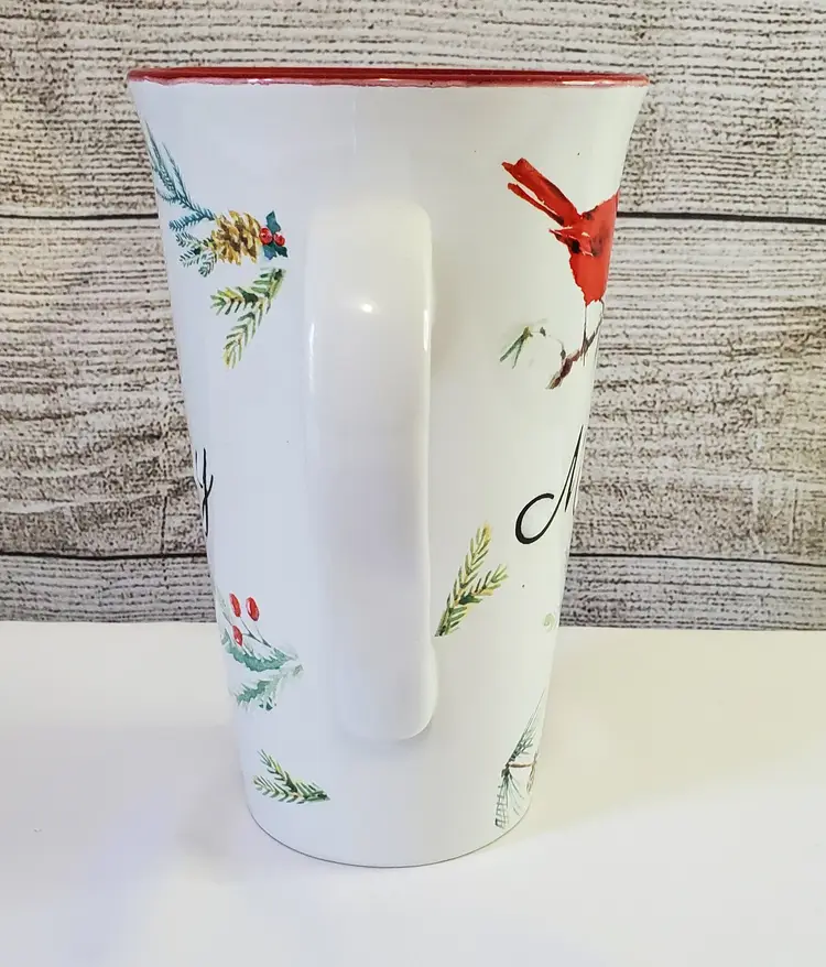 Global Design Merry Red Robin on Pine Branch Coffee Cup Tea Mug 22 oz