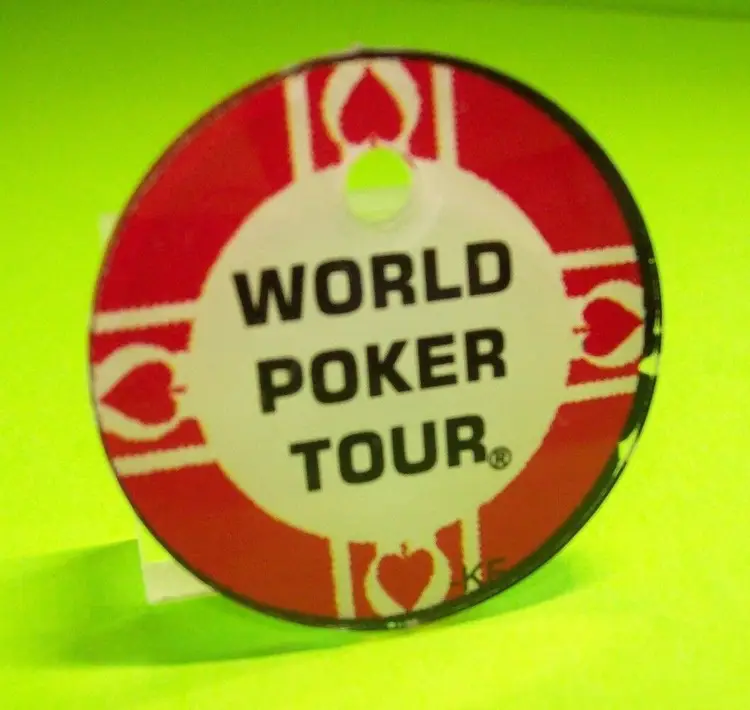 World Poker Tour Pinball Machine Plastic Game Logo Keychain Original UNUSED